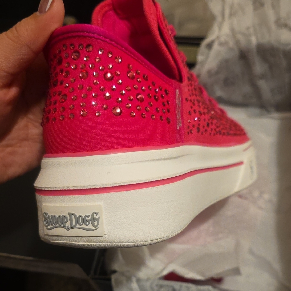 Skechers Women's Fuchsia Slip-Ins Sneakers - Picture 3 of 5